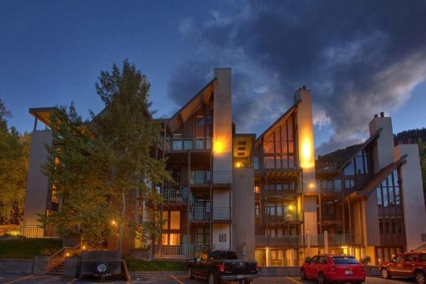 Frias Properties of Aspen